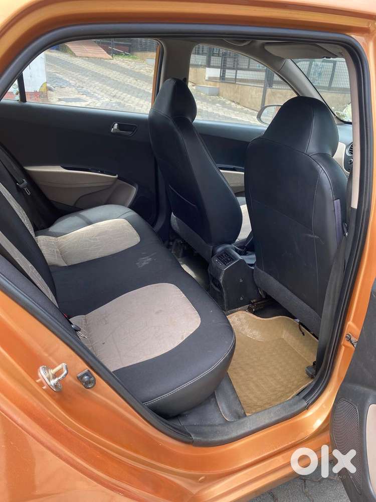 Hyundai Grand I10 Sportz, 2013, Petrol