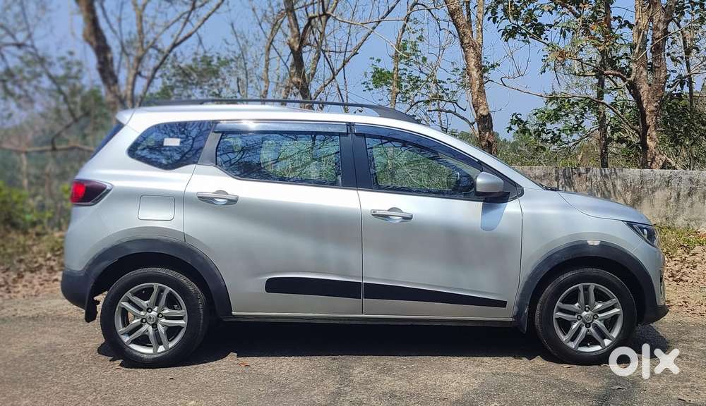 Renault Triber Rxz Easy-r Amt, 2020, Petrol