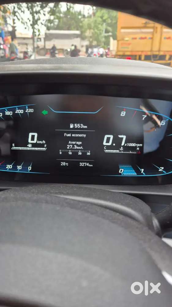 Like-new Hyundai I20 Sportz Manual  5.8k Km  ₹1.8l Premium Upgrades