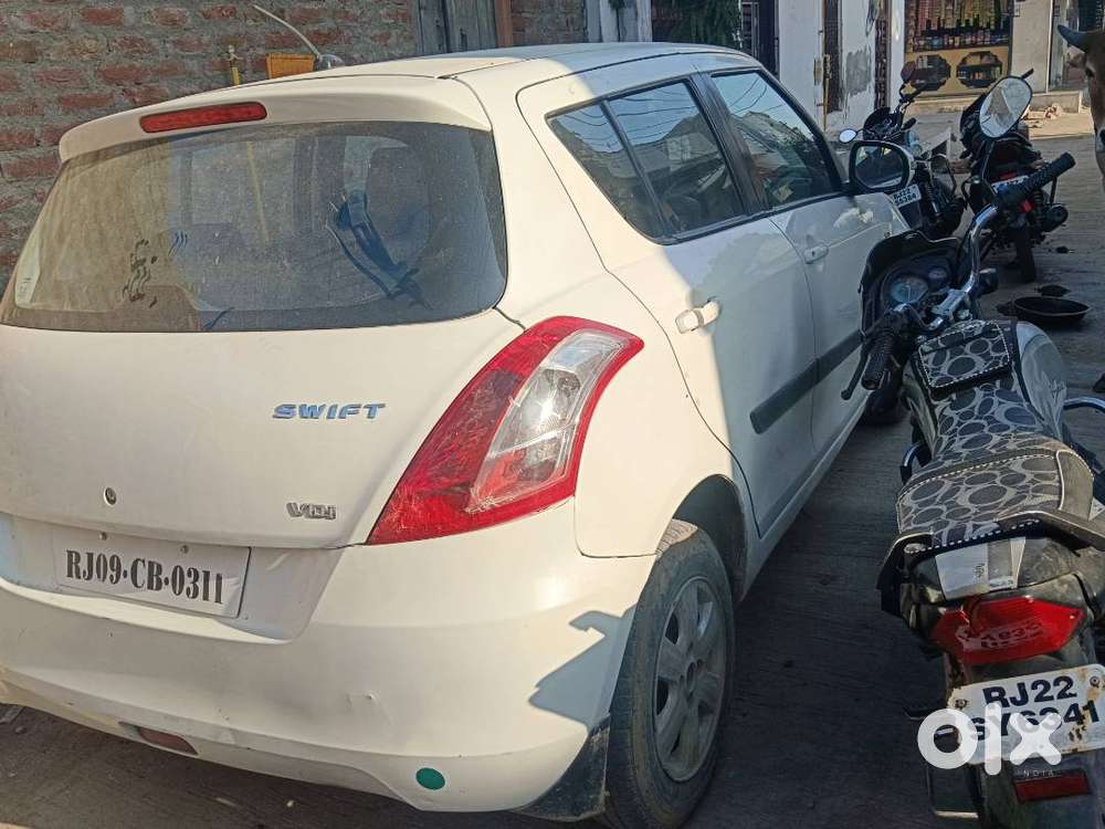 Swift Vdi 2014 And 4 Alloy Wheels  With Stepni 1.