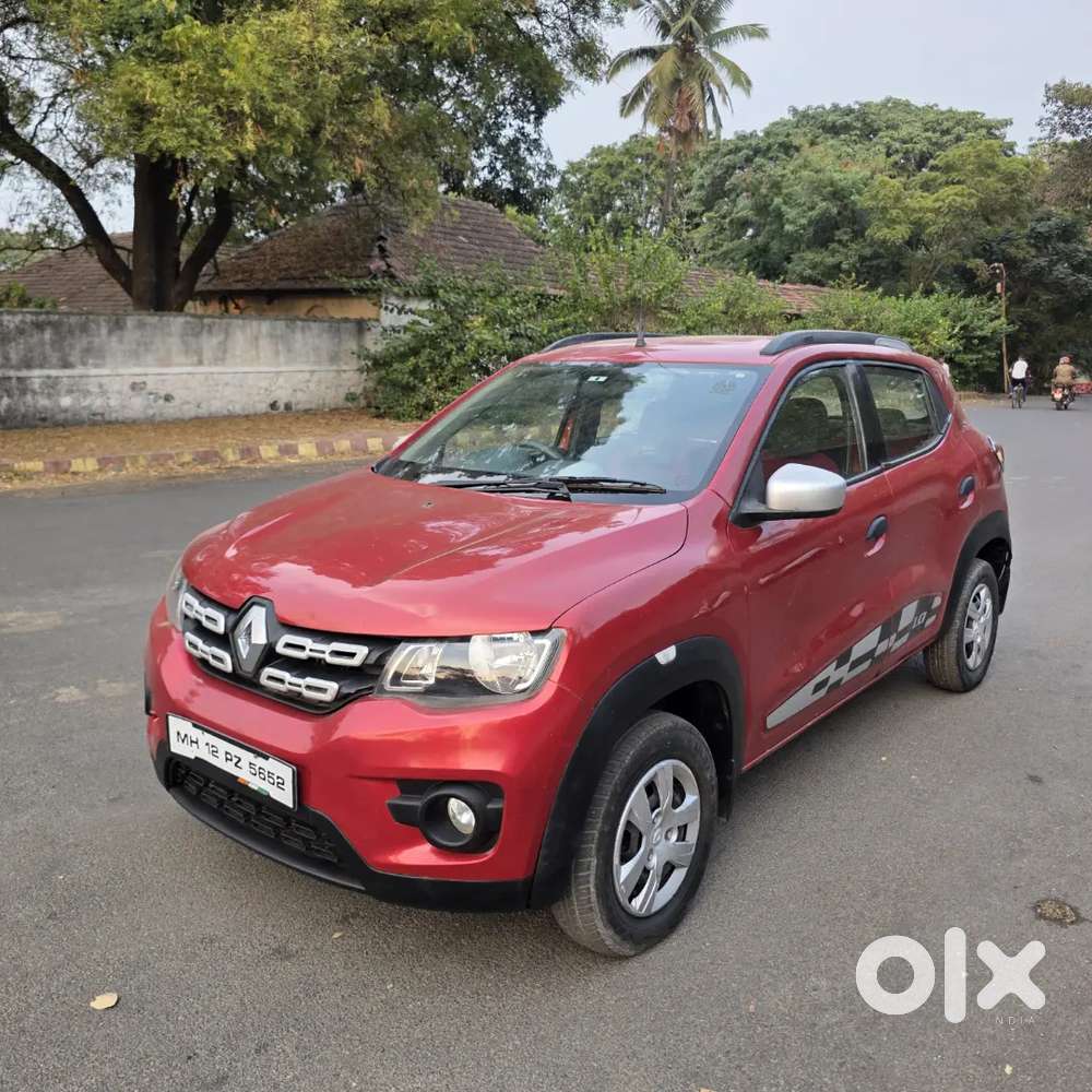 Renault Kwid Automatic 2018 Airbags Top Variant.
