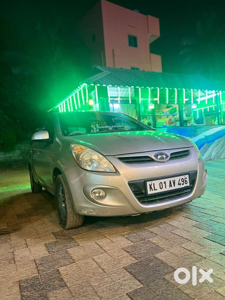 Hyundai I20 2009 Petrol 90000 Km Driven