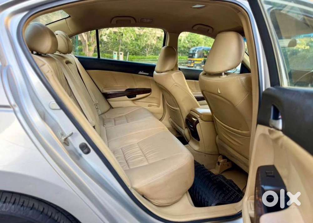 Honda Accord 2011 Cng & Hybrids 90000 Km Driven