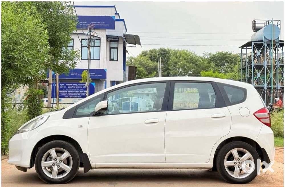 Honda Jazz S Mt I-vtec, 2011, Cng & Hybrids