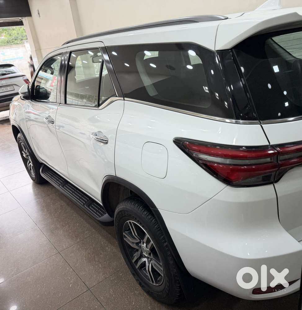Toyota Fortuner 4x2 At 2.8 Diesel, 2022, Diesel