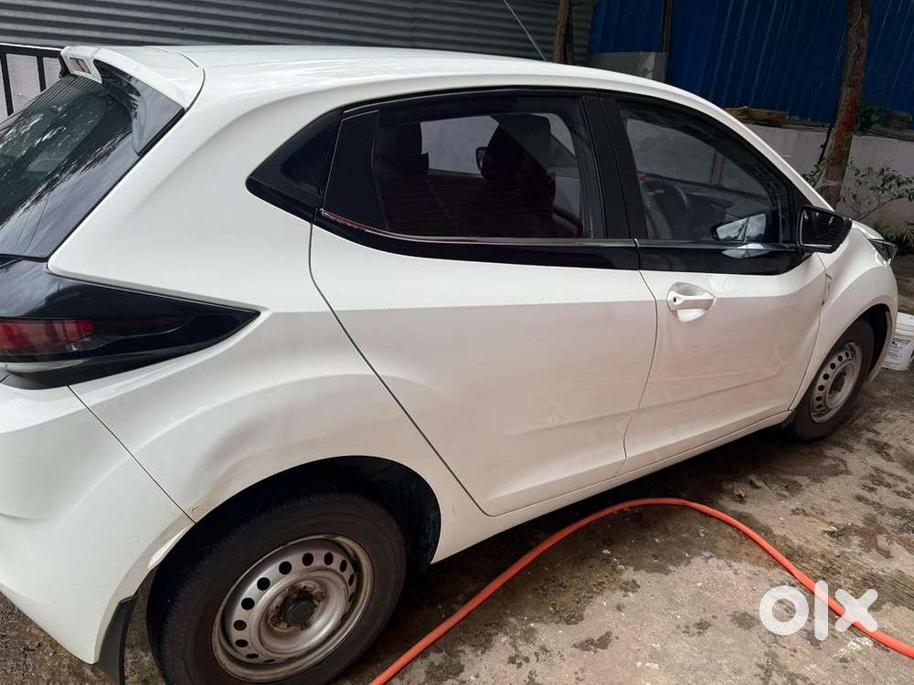 Tata Altroz Petrol 57000 Km Driven