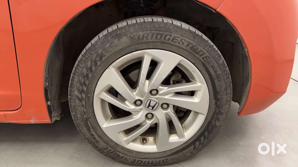 Honda Jazz [2020-2023] 1.2 V I-vtec Mt, 2015, Petrol