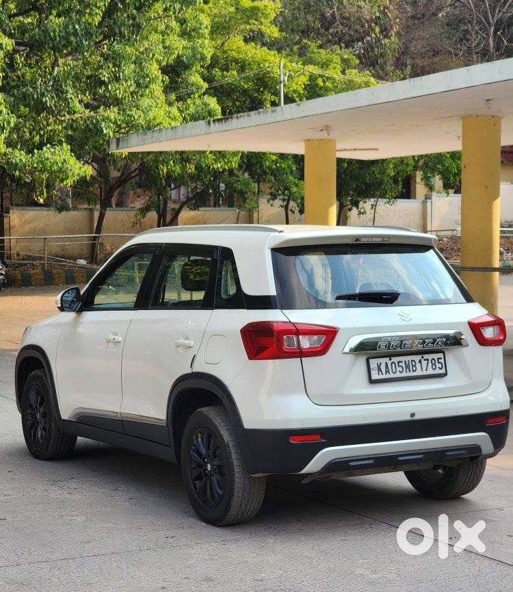Maruti Suzuki Brezza 1.5 Zxi Smart Hybrid, 2020, Petrol