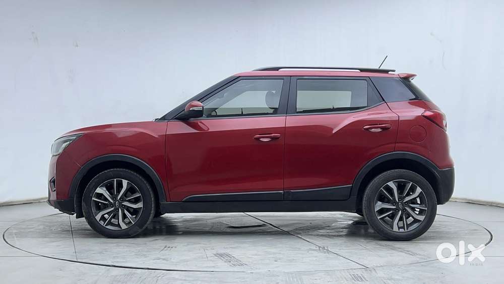Mahindra Xuv300 W8 Option, 2020, Petrol