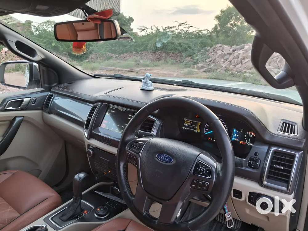 Ford Endeavour Titanium 2017 Diesel 4x4