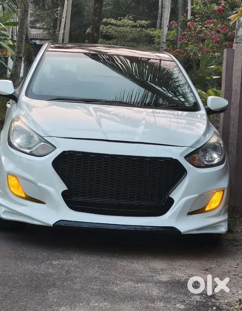 Hyundai Verna 2012 Diesel Well Maintained Fully Modified