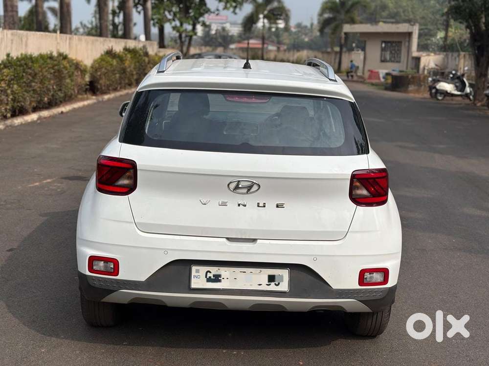Hyundai Venue S Plus Mt 1.2 Kappa, 2022, Petrol