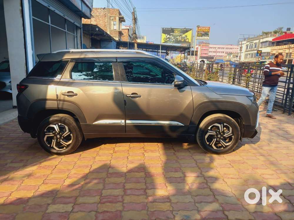 Maruti Suzuki Brezza 1.5 Zxi Plus Smart Hybrid, 2023, Petrol