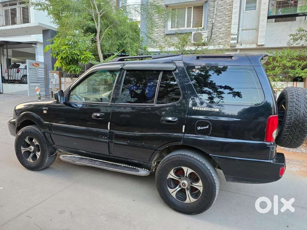 Tata Safari  2008 Diesel 180000 Km Driven