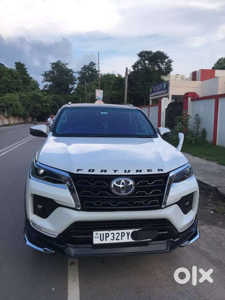 Toyota Fortuner Leader Edition (at), 2024, Diesel