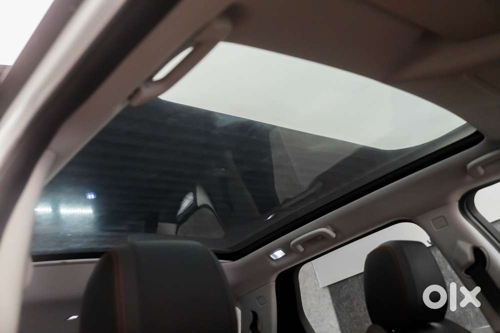 Land Rover Discovery Sport Petrol Se 7s, 2021, Petrol