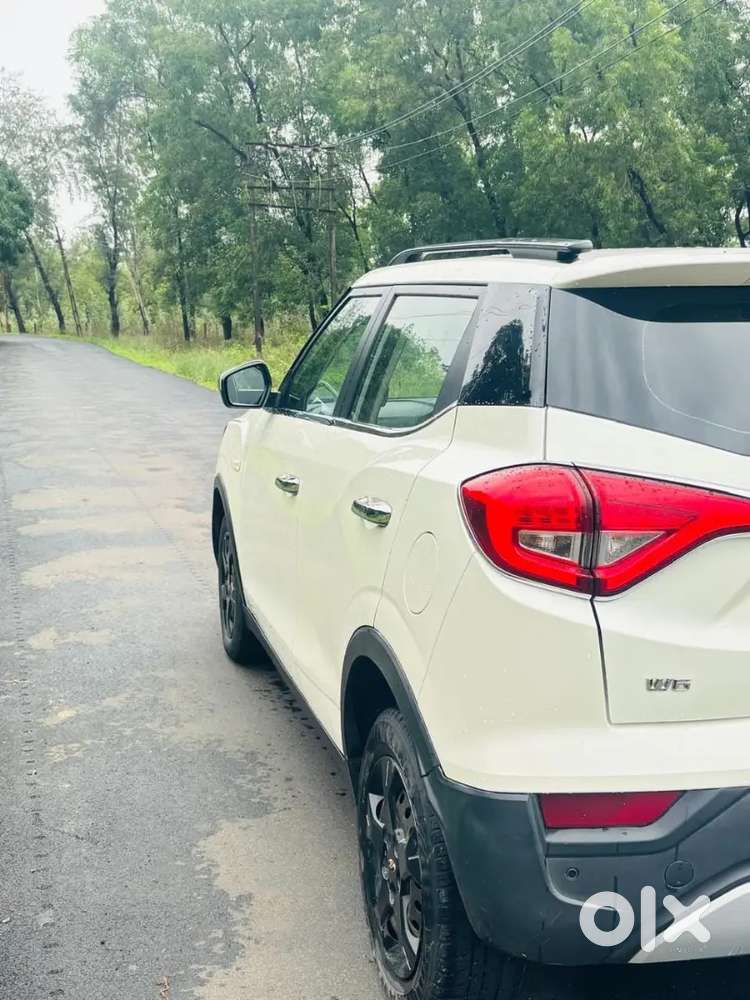 Mahindra Xuv300 Diesel 2021 Model 1owner