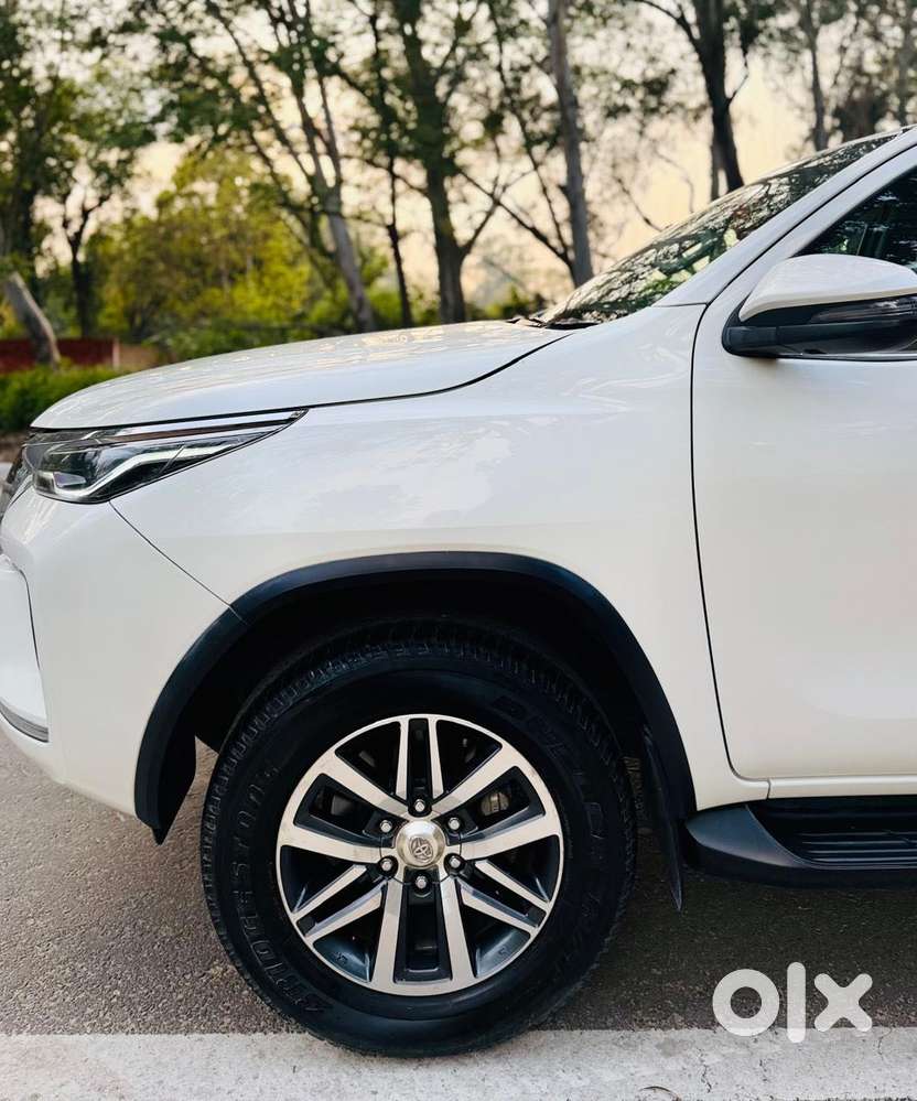 Toyota Fortuner 4x2 At 2.8 Diesel, 2021, Diesel