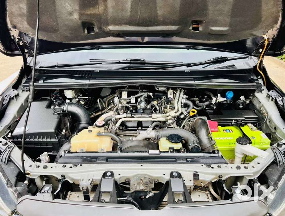 Toyota Innova Crysta [2020-ongoing] 2.4 Gx 7 Str, 2022, Diesel