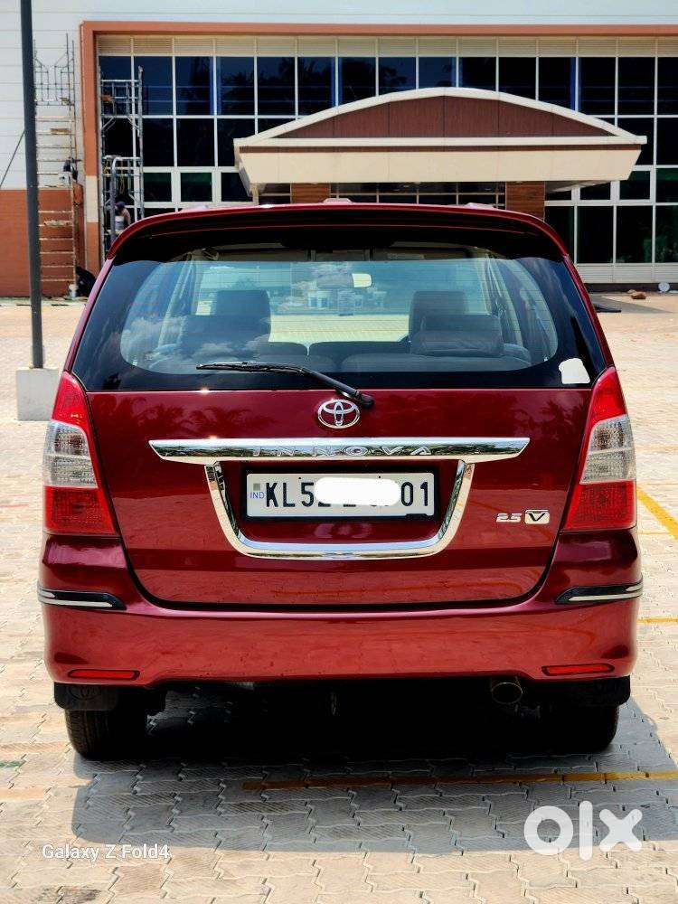 Toyota Innova 2.0 V, 2012, Diesel