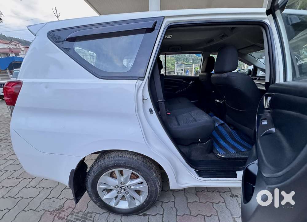 Toyota Innova Crysta