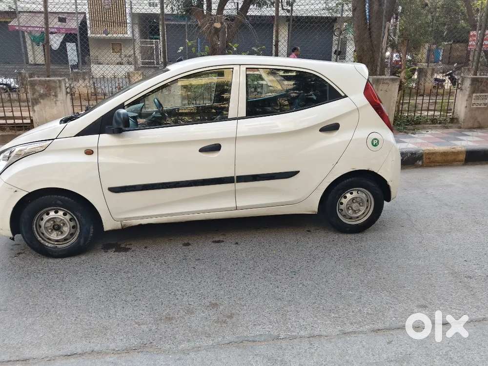 Well Maintained & In Excellent Condition Hyundai Eon For Sale.