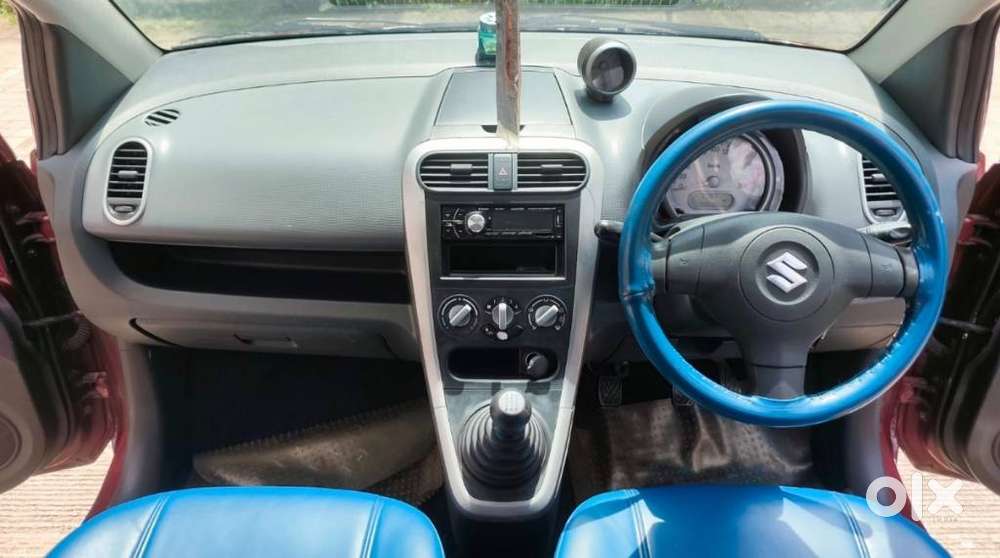 Maruti Suzuki Ritz Vxi, 2011, Petrol