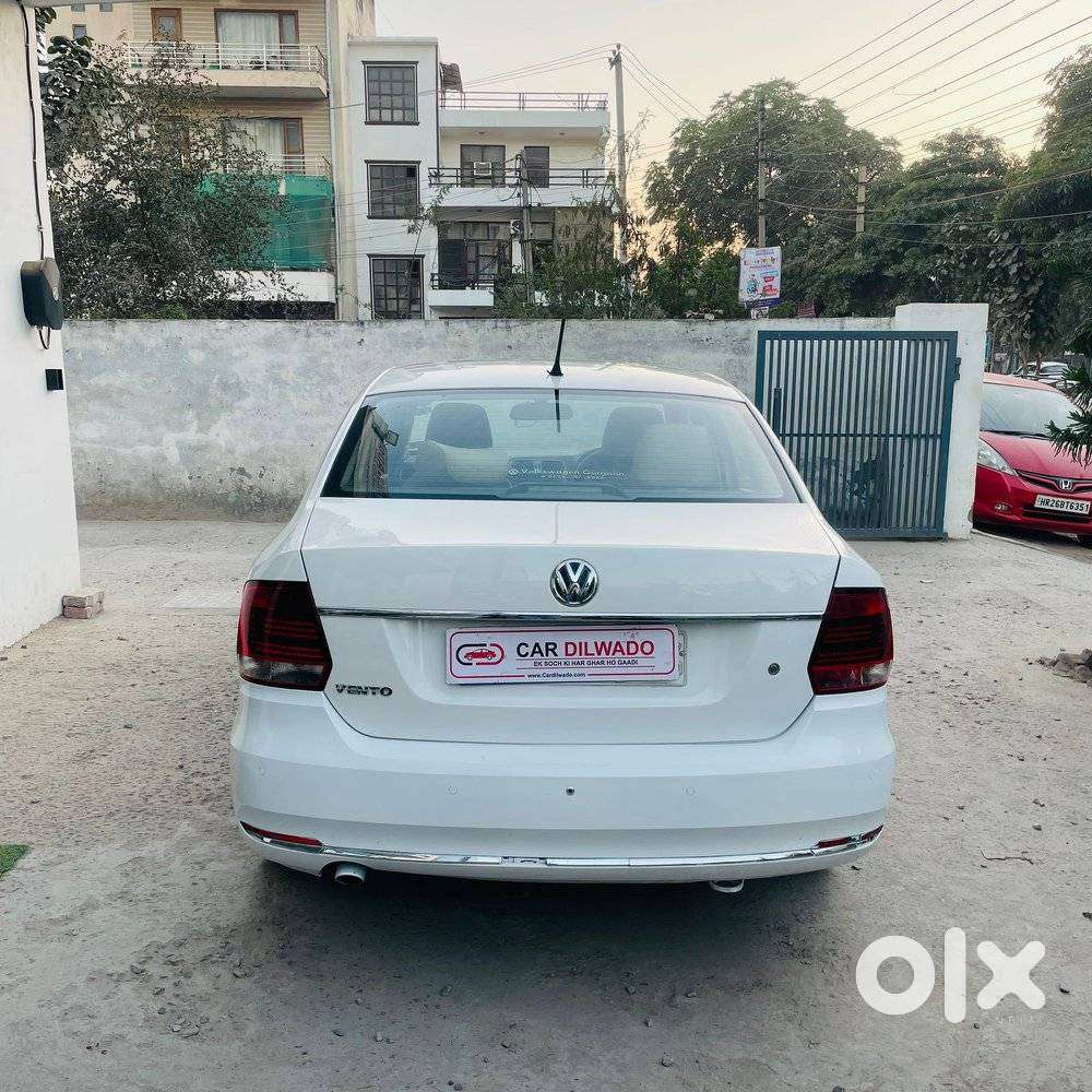 Volkswagen Vento 1.2 Tsi Highline At, 2017, Petrol