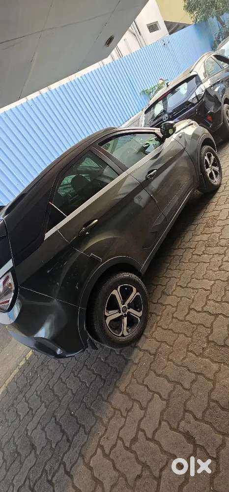 Tata Nexon 2023 Petrol Topend Well Maintained
