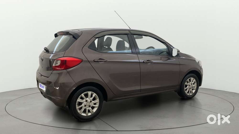 Tata Tiago 1.2 Revotron Xz, 2017, Petrol