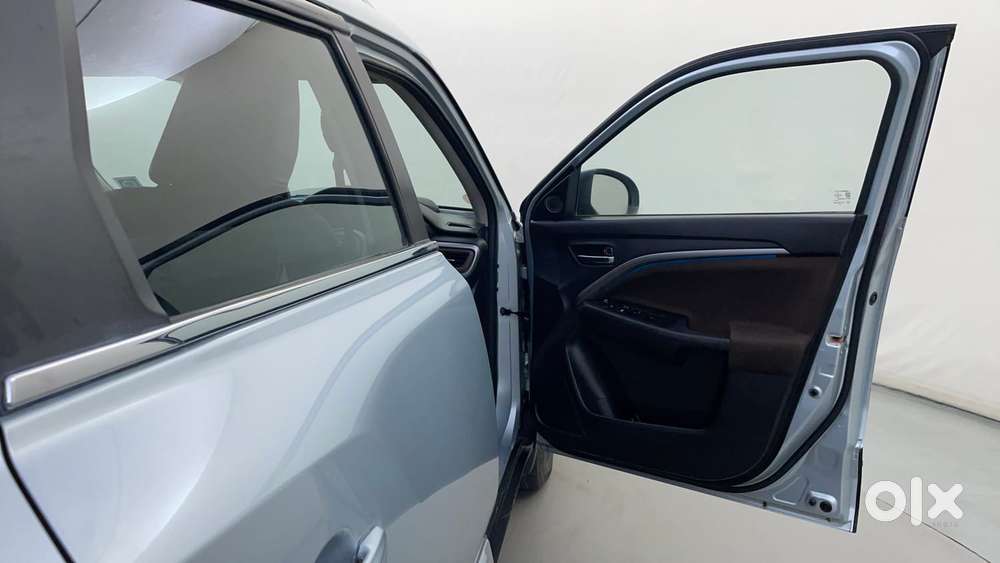 Maruti Suzuki Vitara Brezza 1.5 Zxi, 2023, Petrol
