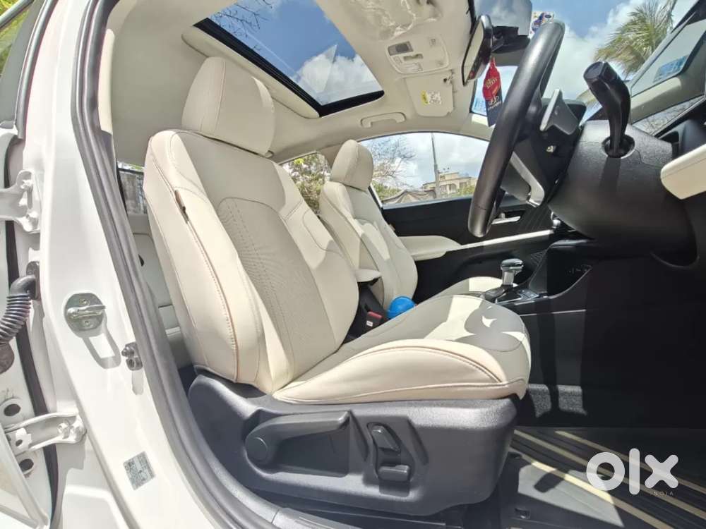 Hyundai Verna 1.5 Sx (o) Vtvt, 2024, Petrol