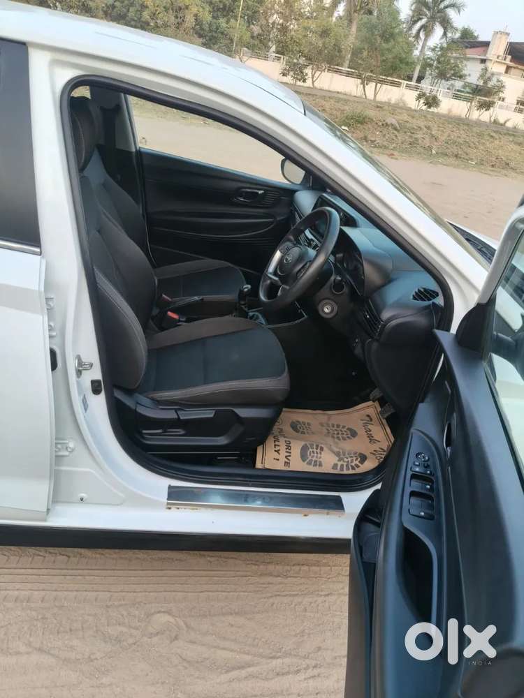 Hyundai I20 Sportz 1.2 Mt, 2022, Petrol
