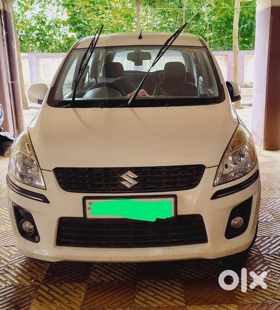 Maruti Suzuki Ertiga 2012 Diesel 80657 Km Driven