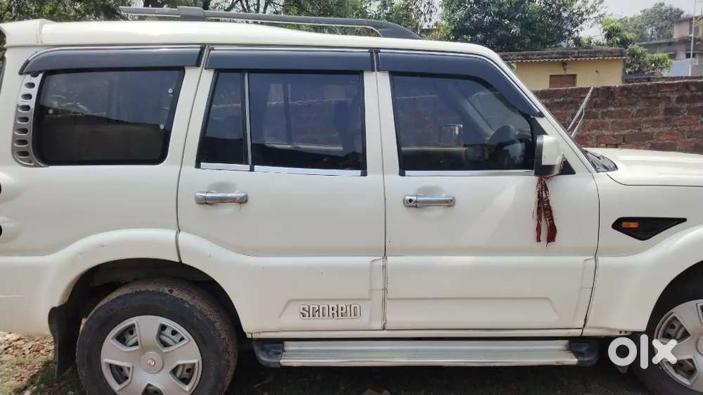 Mahindra Scorpio 2016 Diesel 2nd Owner