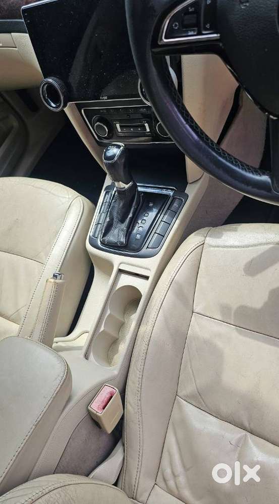 Skoda Superb Elegance 1.8 Tsi At, 2014, Petrol
