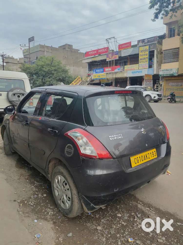 Maruti Suzuki Swift Lxi 2017