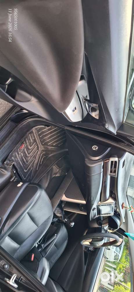 Toyota Innova Crysta 2.4 Zx Mt, 2024, Diesel