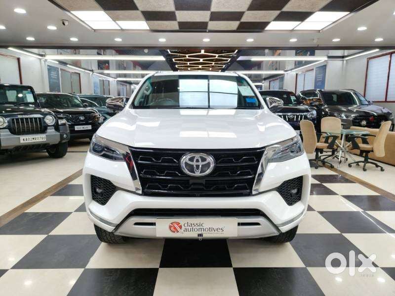 Toyota Fortuner [2021-ongoing] 2.7 2wd Petrol At, 2022, Petrol