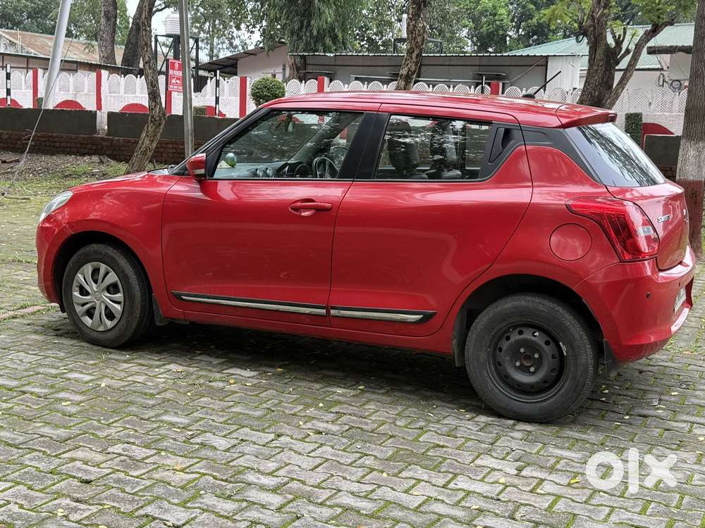 Maruti Suzuki Swift Amt Zxi, 2018, Petrol