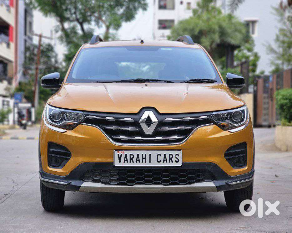 Renault Triber Rxt, 2023, Petrol