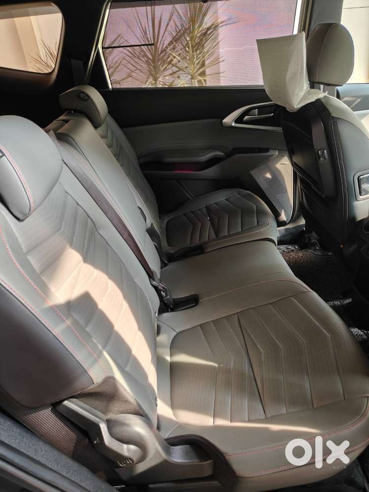 2024 Kia Carens X-line 7str  26510 Km  Single Owner  Non-accidental