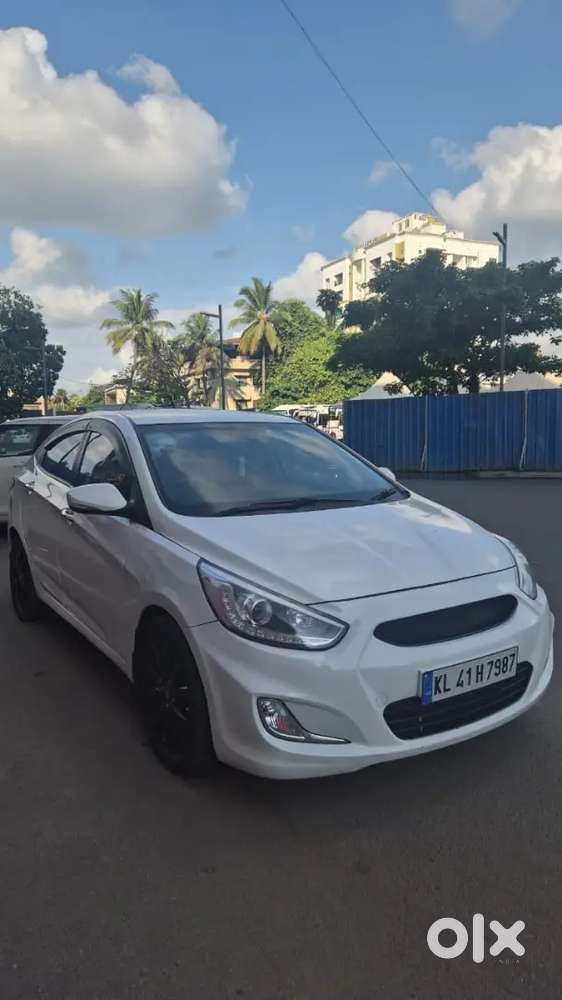 Hyundai Fluidic Verna 2014 Diesel 110000 Km Driven