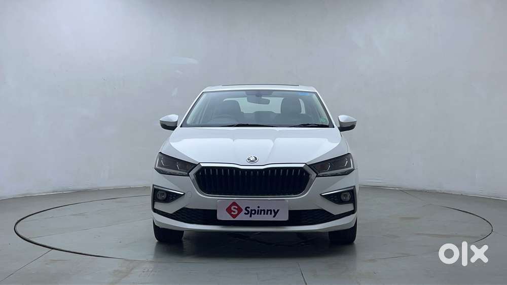 Skoda Slavia Style 1.0l Tsi At, 2022, Petrol