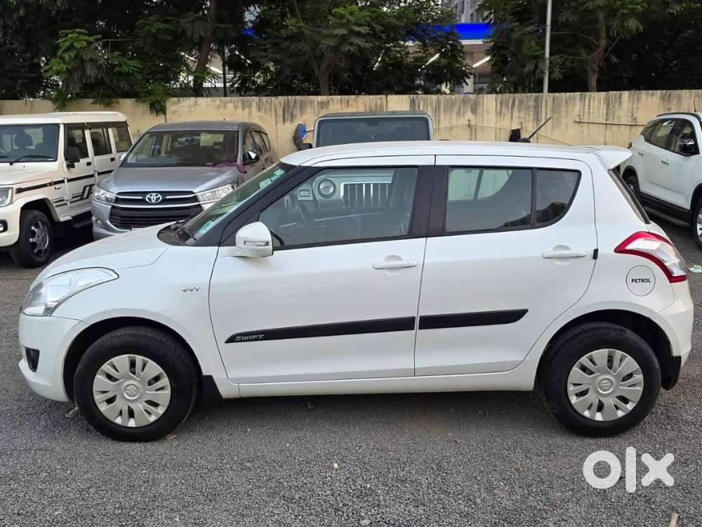 Maruti Suzuki Swift Vxi Optional, 2014, Petrol