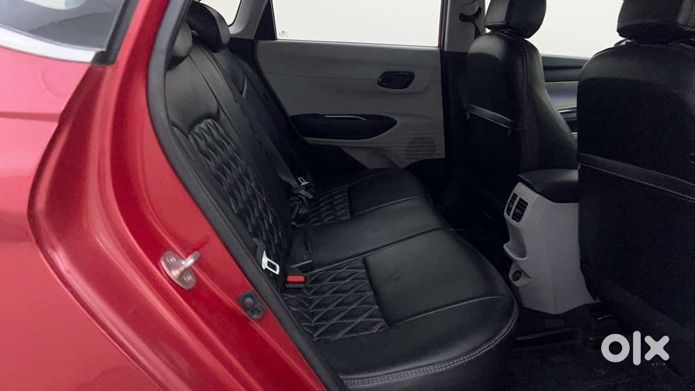 Hyundai New I20 1.2 Asta (o) Ivt, 2023, Petrol