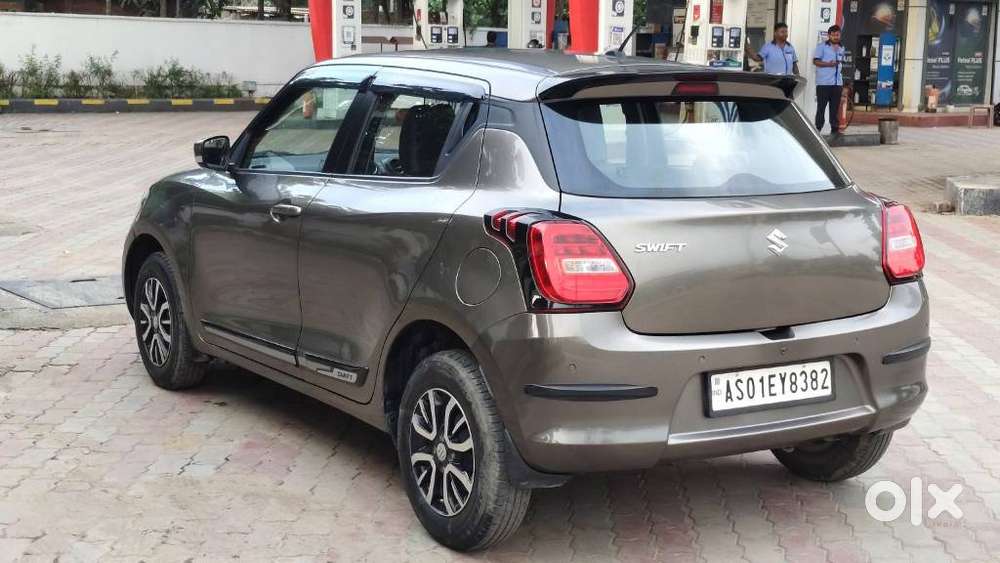 Maruti Suzuki Swift 1.2 Vxi (o), 2021, Petrol