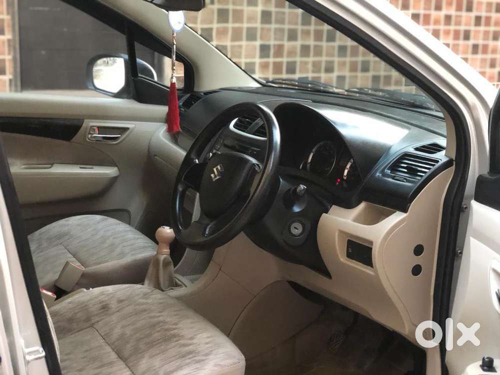 Maruti Suzuki Ertiga Shvs Vdi Limited Edition, 2015, Diesel