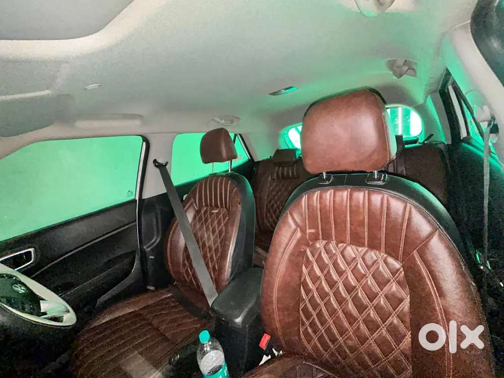 Hyundai Venue 2022 Petrol 33000 Km Driven