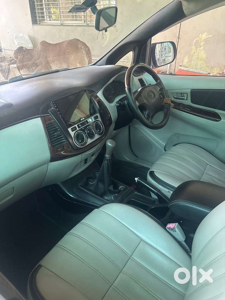 Toyota Innova 2006